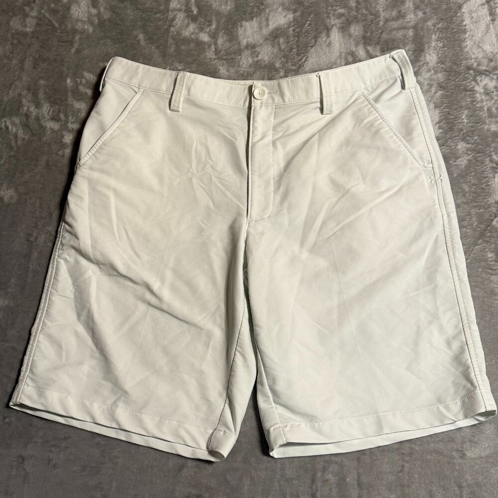 Under Armour Men’s Golf Shorts Size 36 White Flat Front Performance Lightweight